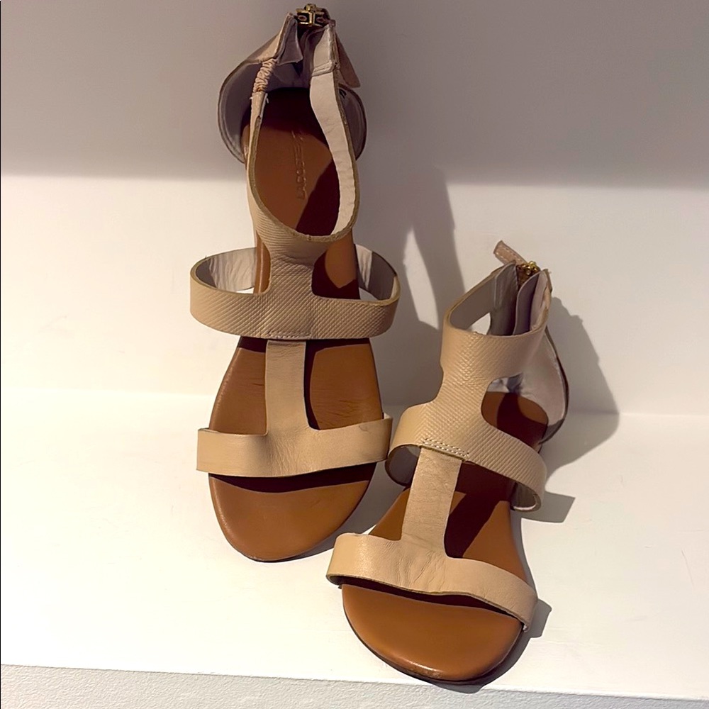 Lacoste Gladiator Leather Sandals
